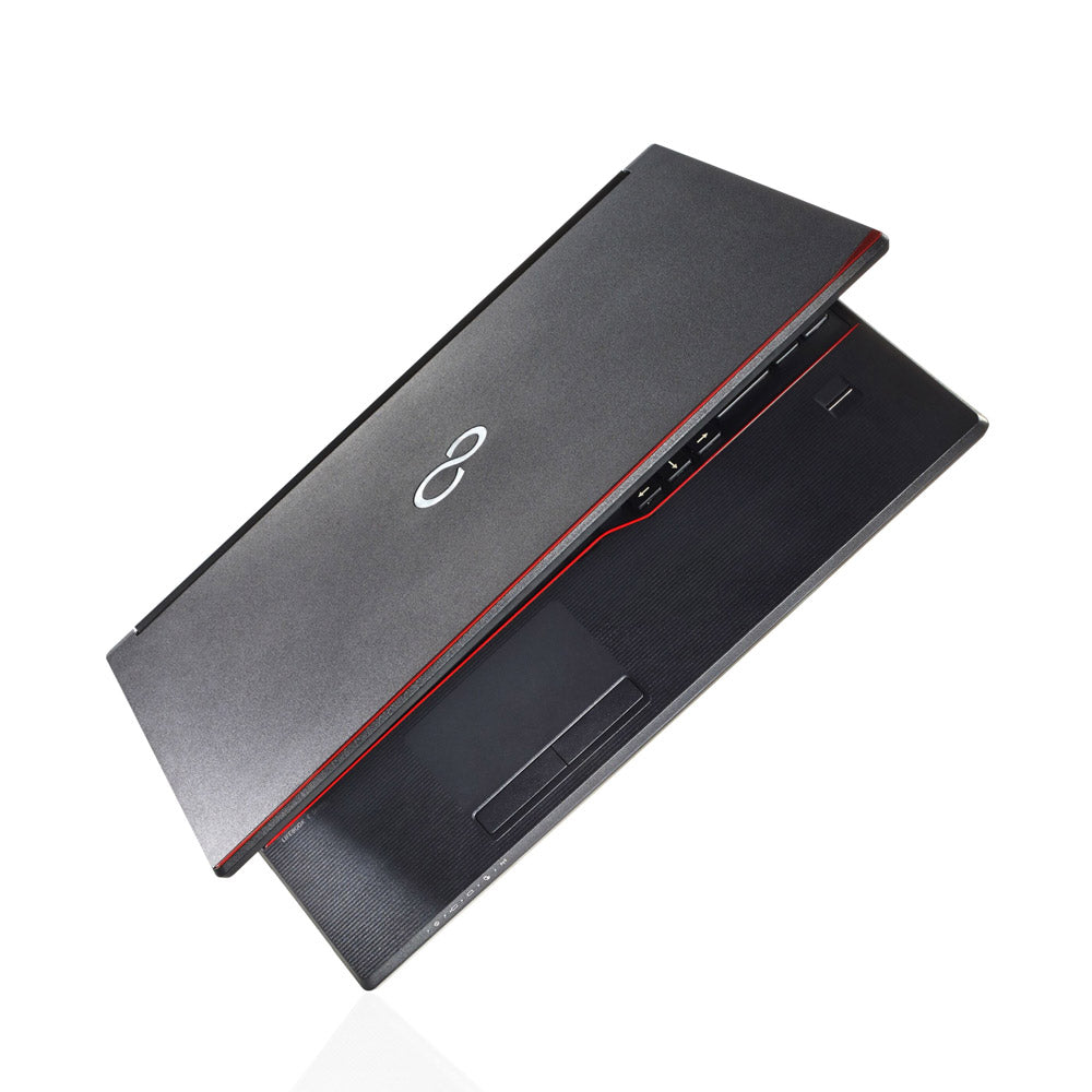 Fujitsu Lifebook E546 14 pollici 1920x1080 Full HD Intel Core i5 512 GB SSD 16 GB Windows 10 Pro Webcam